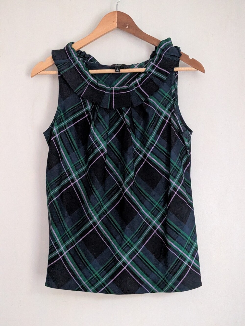 Talbots 100% Silk Plaid Sleeveless Top Pleated Ruffle Neck